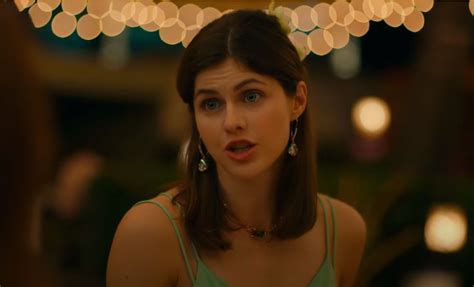 alexandra daddario hot scene|The White Lotus pool scene is making everyone uncomfortable –。